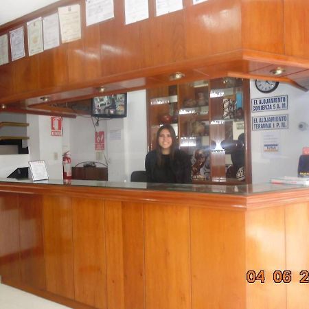 Hotel Bayovar بيورا المظهر الخارجي الصورة